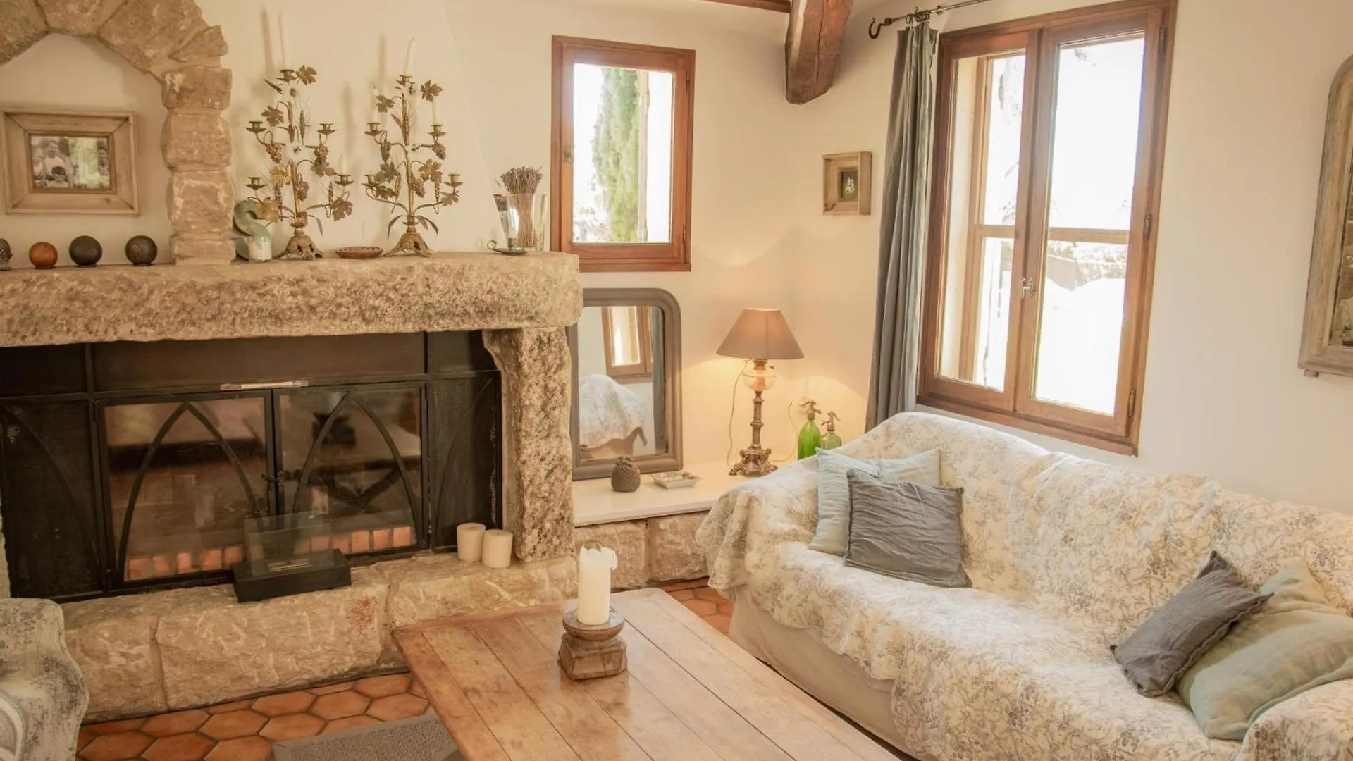 Holiday home Le Mas Romarin Beaumes-de-Venise